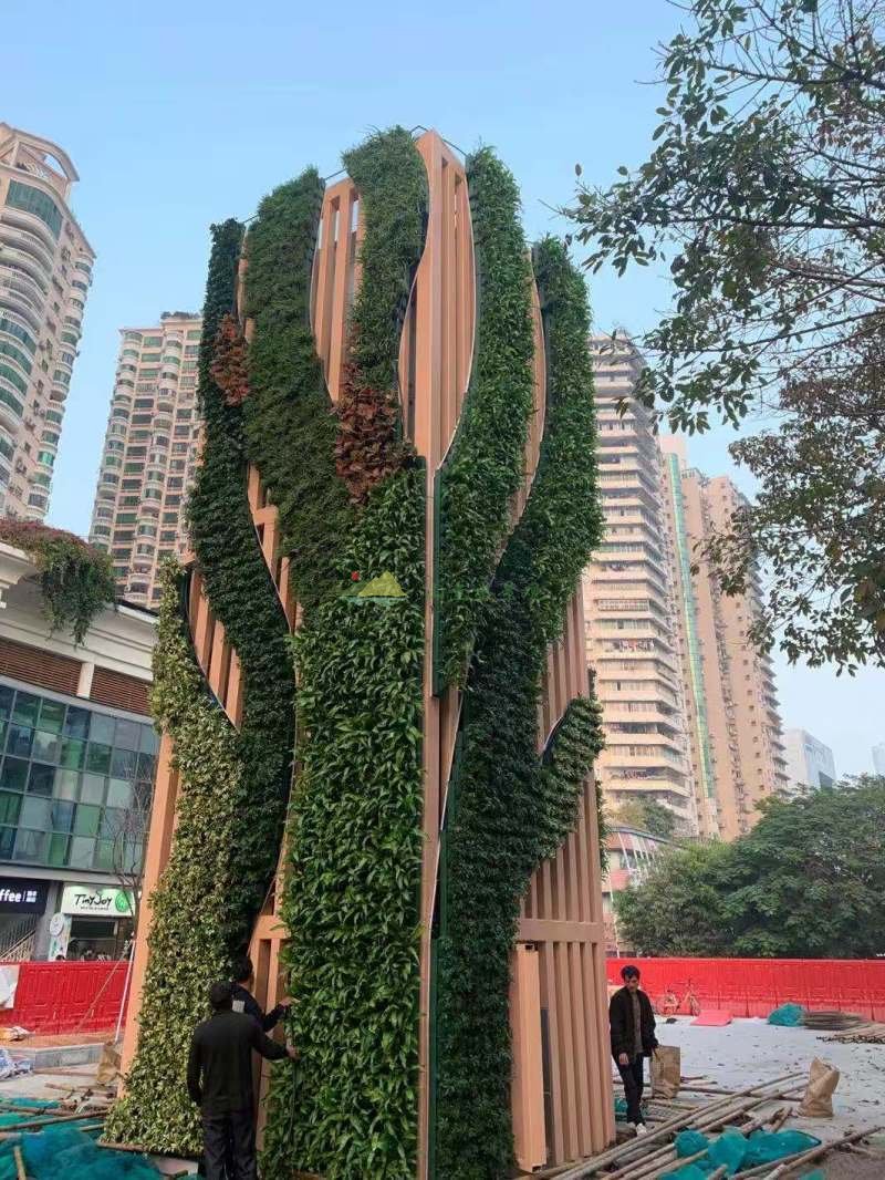 深圳科技园文化广场，生命之树室外垂直绿化