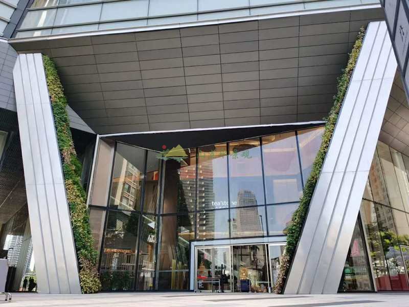 深圳平安大厦植物墙入口垂直绿化景观